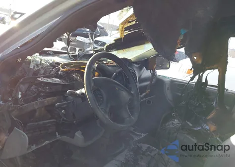 2004 Chrysler Town & Country Ex from USA, damaged, VIN 2C4GP74LX4R579128